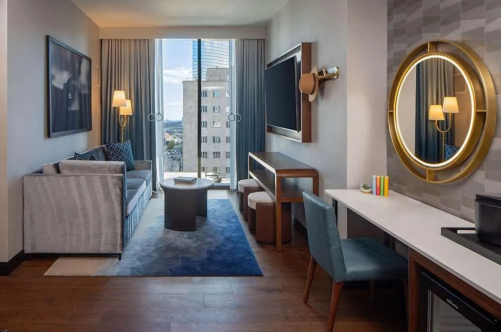 Tempo By Hilton Nashville Downtown Hotel