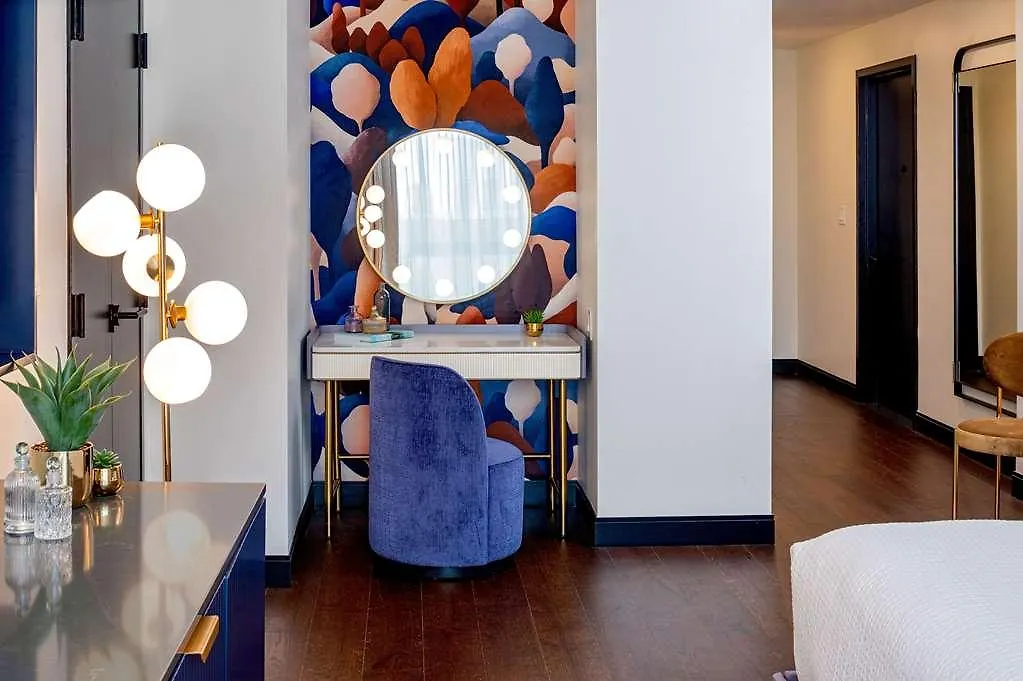 Tempo By Hilton Nashville Downtown Hotel