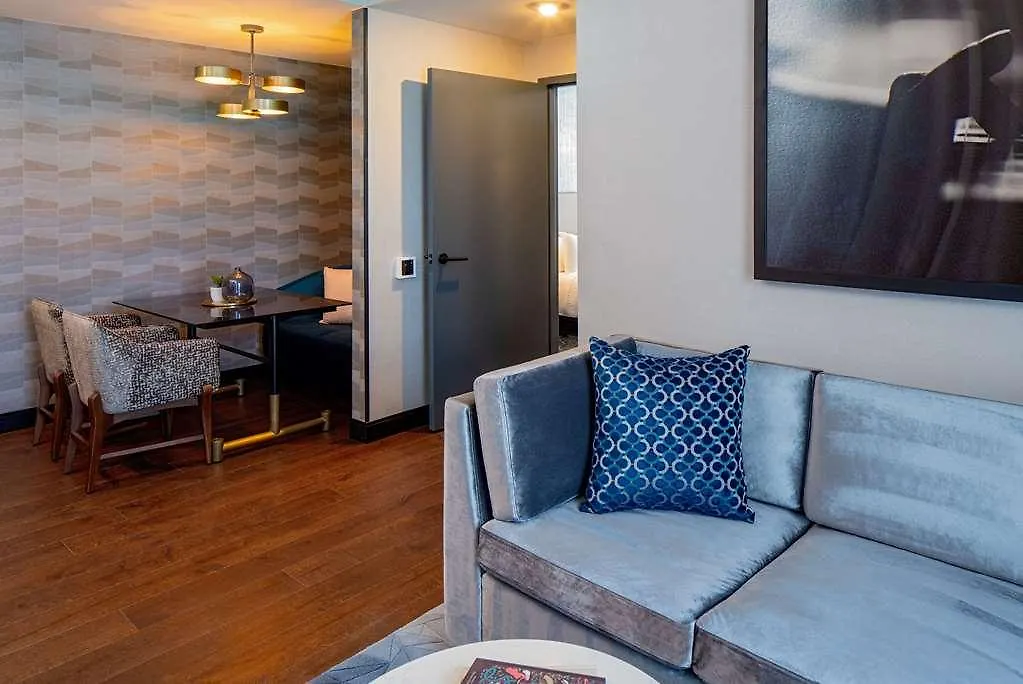 Tempo By Hilton Nashville Downtown 酒店