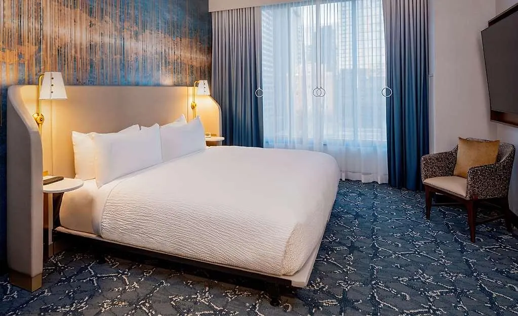 Tempo By Hilton Nashville Downtown